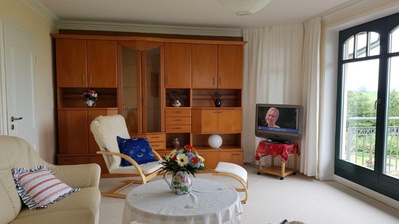 Ferienwohnung Am Grün Zweedorf Exterior foto